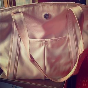 Lululemon Live Free Tote Misty Pink NWOT